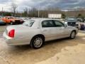 2009 Lincoln Town Car Signature Limited Photo 10