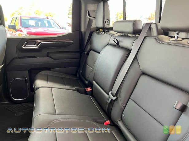 2022 Chevrolet Silverado 1500 LT Trail Boss Crew Cab 4x4 6.2 Liter DI OHV 16-Valve VVT V8 10 Speed Automatic