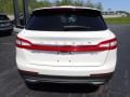 2016 Lincoln MKX Reserve AWD Photo 5