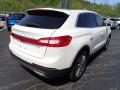 2016 Lincoln MKX Reserve AWD Photo 6