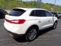 2016 Lincoln MKX Reserve AWD Photo 7