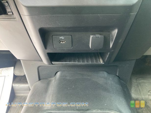 2019 Ford F150 XL SuperCab 4x4 5.0 Liter DI DOHC 32-Valve Ti-VCT E85 V8 10 Speed Automatic