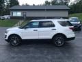 2016 Ford Explorer Sport 4WD Photo 1