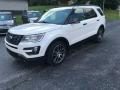 2016 Ford Explorer Sport 4WD Photo 2