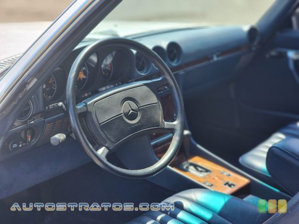 1988 Mercedes-Benz SL Class 560 SL Roadster 5.6 Liter SOHC 16-Valve V8 4 Speed Automatic