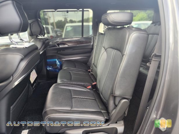 2023 Jeep Grand Wagoneer 4x4 6.4 Liter OHV 16-Valve VVT V8 8 Speed Automatic