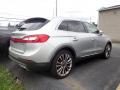 2016 Lincoln MKX Reserve AWD Photo 4