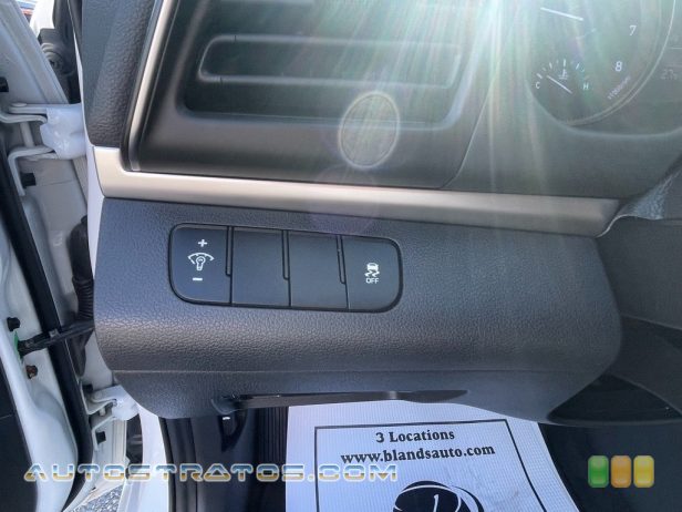 2019 Hyundai Elantra SE 2.0 Liter DOHC 16-Valve D-CVVT 4 Cylinder 6 Speed Automatic