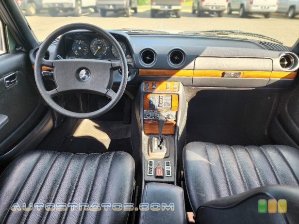 1980 Mercedes-Benz E Class 300 D Sedan 3.0 Liter SOHC 10-Valve Diesel 5 Cylinder 4 Speed Automatic