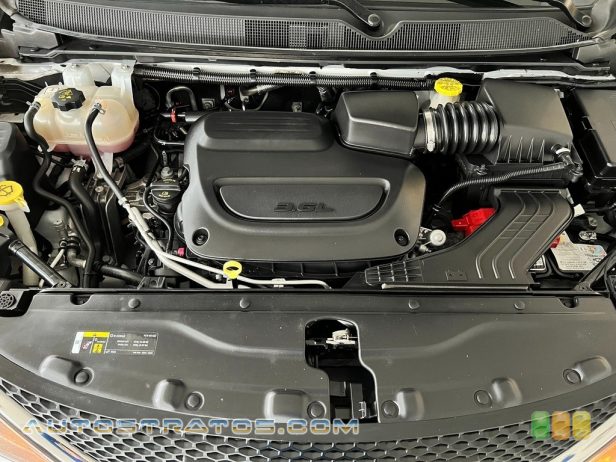 2021 Chrysler Voyager LXI 3.6 Liter DOHC 24-Valve VVT Pentastar V6 9 Speed Automatic