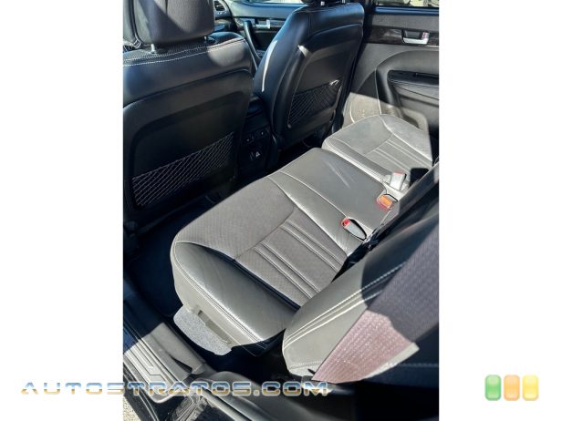 2014 Kia Sorento SX V6 AWD 3.3 Liter GDI DOHC 24-Valve CVVT V6 6 Speed Sportmatic Automatic