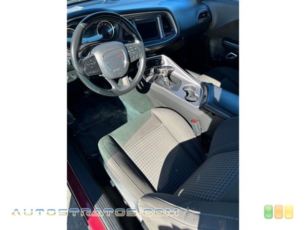 2020 Dodge Challenger SXT 3.6 Liter DOHC 24-Valve VVT Pentastar V6 8 Speed Automatic