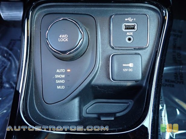 2020 Jeep Compass Altitude 4x4 2.4 Liter SOHC 16-Valve VVT MultiAir 4 Cylinder 9 Speed Automatic