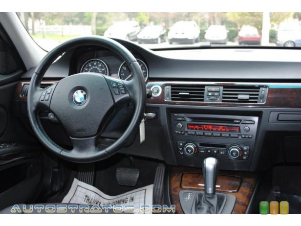 2007 BMW 3 Series 328i Sedan 3.0L DOHC 24V VVT Inline 6 Cylinder 6 Speed Steptronic Automatic