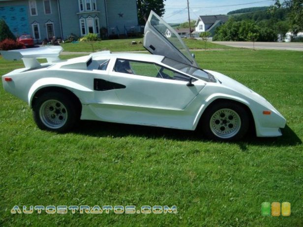 Pontiac Fiero Lamborghini Kit. 1985 Pontiac Fiero Lamborghini