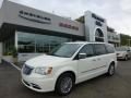 2013 Chrysler Town & Country Touring - L 2013 Chrysler Town & Country Touring - L