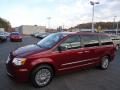 2013 Chrysler Town & Country Touring - L 2013 Chrysler Town & Country Touring - L