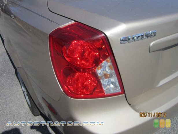 2005 Suzuki Forenza S Sedan 2.0 Liter DOHC 16-Valve 4 Cylinder 4 Speed Automatic