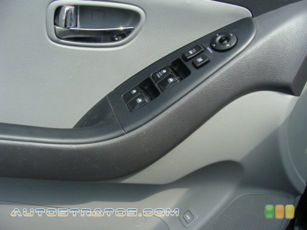 2010 Hyundai Elantra Blue 2.0 Liter DOHC 16-Valve CVVT 4 Cylinder 5 Speed Manual