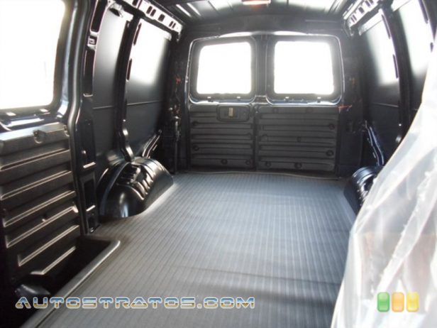 2014 GMC Savana Van 2500 Cargo 4.8 Liter OHV 16-Valve Vortec V8 6 Speed Automatic