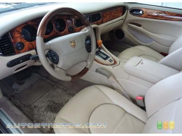 1998 Jaguar XJ Vanden Plas 4.0 Liter DOHC 32-Valve V8 5 Speed Automatic