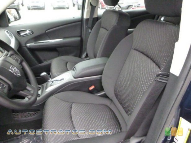 2014 Dodge Journey SE 2.4 Liter DOHC 16-Valve Dual VVT 4 Cylinder 4 Speed AutoStick Automatic