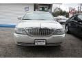 2006 Lincoln Town Car Signature Limited Photo 2