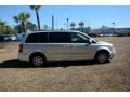 2011 Chrysler Town & Country Touring Photo 4