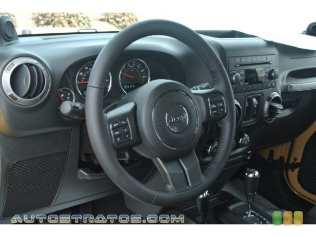 2014 Jeep Wrangler Unlimited Sport 4x4 3.6 Liter DOHC 24-Valve VVT V6 5 Speed Automatic