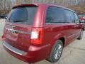 2014 Chrysler Town & Country Touring-L Photo 5