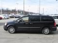 2010 Chrysler Town & Country Limited Photo 5