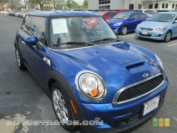 2013 Mini Cooper S Hardtop 1.6 Liter DI Twin-Scroll Turbocharged DOHC 16-Valve VVT 4 Cylind 6 Speed Steptronic Automatic