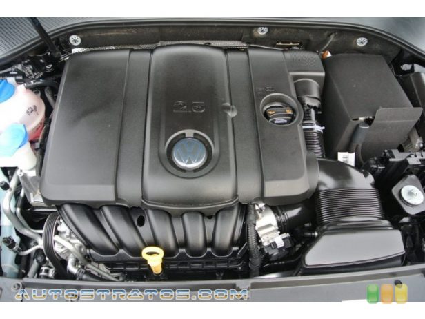 2014 Volkswagen Passat 2.5L S 2.5 Liter DOHC 20-Valve VVT 5 Cylinder 6 Speed Tiptronic Automatic
