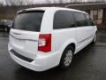 2014 Chrysler Town & Country Touring Photo 2