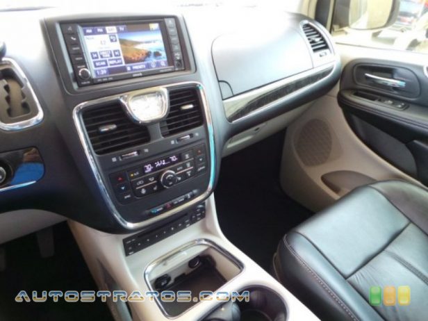 2011 Chrysler Town & Country Limited 3.6 Liter DOHC 24-Valve VVT Pentastar V6 6 Speed Automatic