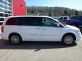 2014 Chrysler Town & Country 30th Anniversary Edition Photo 6