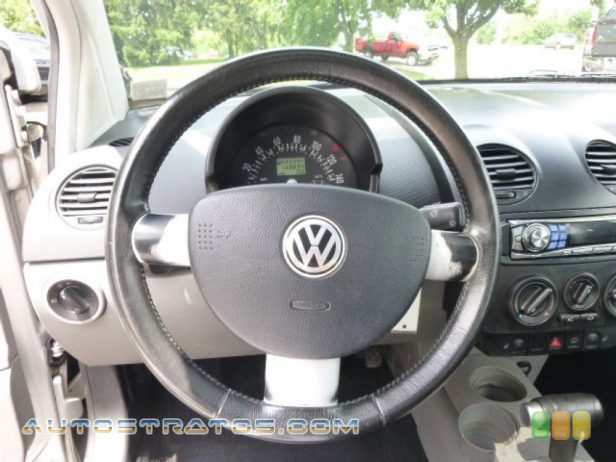 1999 Volkswagen New Beetle GLS Coupe 2.0 Liter SOHC 8-Valve 4 Cylinder 4 Speed Automatic