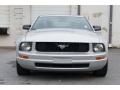 2007 Ford Mustang V6 Deluxe Coupe Photo 18