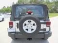 2009 Jeep Wrangler X 4x4 Photo 7