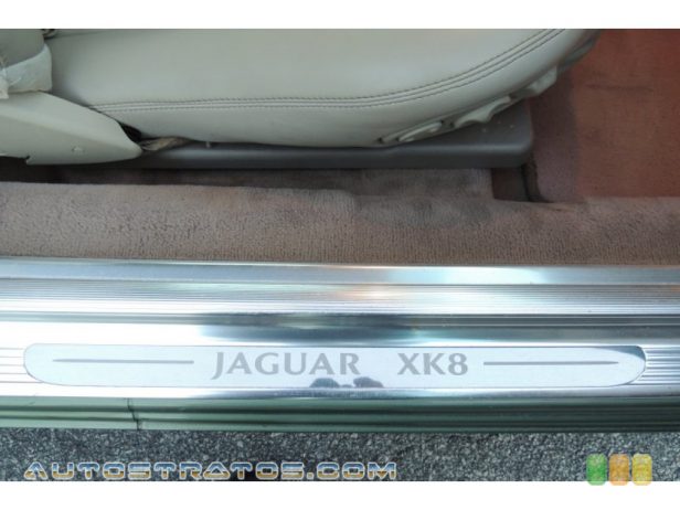 1999 Jaguar XK XK8 Convertible 4.0 Liter DOHC 32-Valve V8 5 Speed Automatic