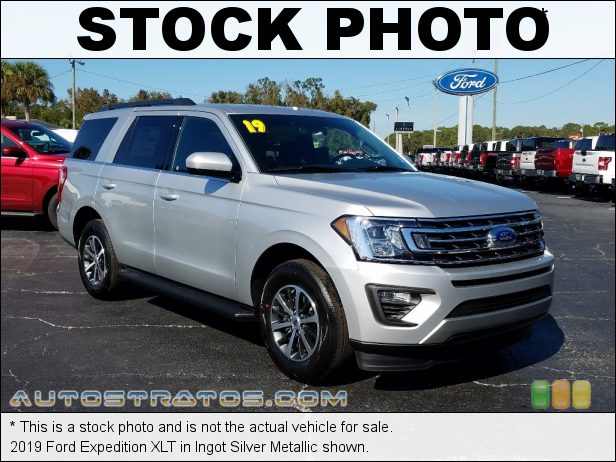 Stock photo for this 2020 Ford Expedition XLT 3.5 Liter PFDI Twin-Turbocharged DOHC 24-Valve EcoBoost V6 10 Speed Automatic