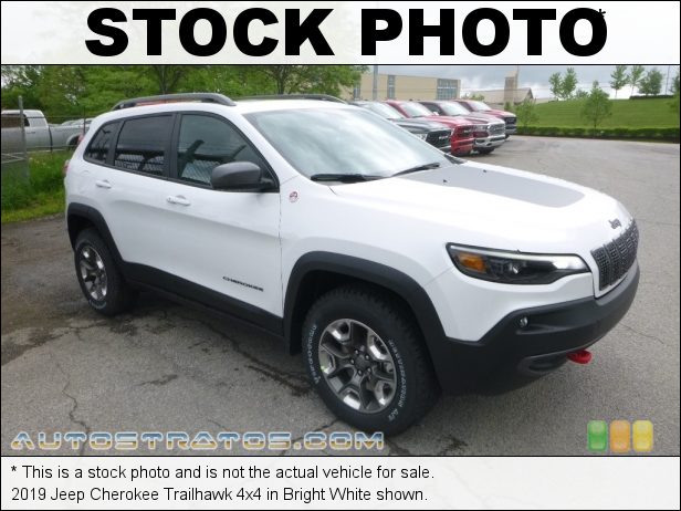 Stock photo for this 2019 Jeep Cherokee Trailhawk 4x4 3.2 Liter DOHC 24-Valve VVT V6 9 Speed Automatic